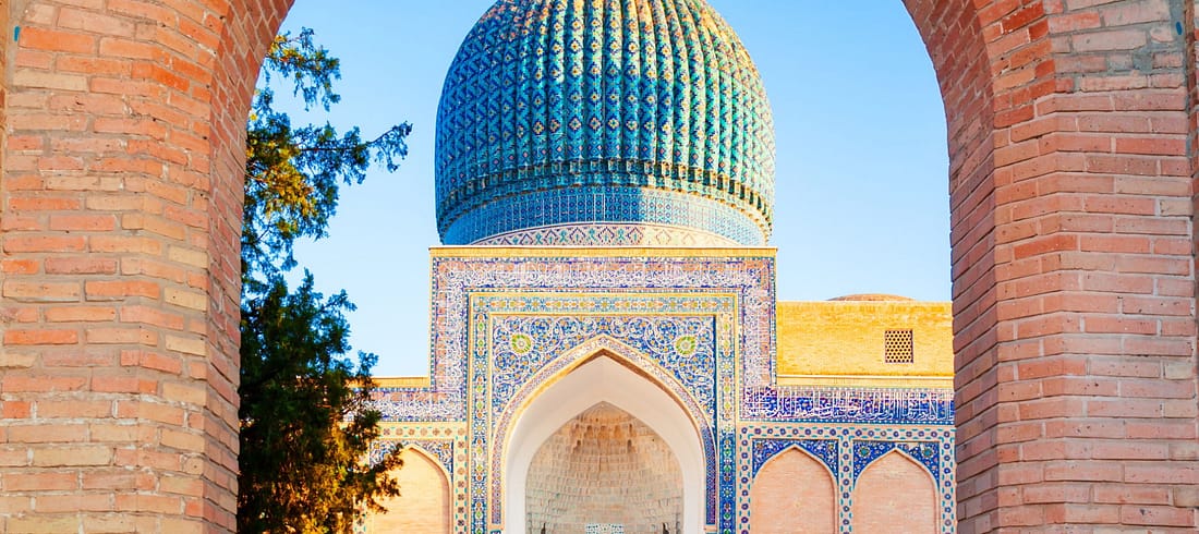 Guri Emur mausoleum Gur-e-Amir Mausoleum with turquoise dome in Samarkand Uzbekistan